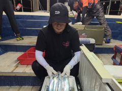 여수뉴스타피싱 8/18 엄청난 폭우와 너울속에서도 일궈낸 값진조황!!  목요일부터 자리여유 있습니다!! 사진