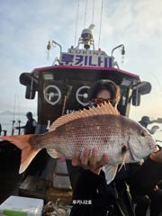 << 팀 인천 루키나 >> 08. 18. 12물 << 루키나2호 참돔타이라바 >> 사진