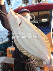: 8/19, 아싸~~!~어제에 이어 오늘도~쏟아지는 대광어`내일도 갑니다~광어,농어,민어,개우럭등등~실시간~농어,얼음돔,개우럭등도 굿굿~ "생미끼-8월 평일, 선비 빅이벤트(선비8만)"~~ 군산 범고래호 사진