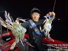 ★★만수르호★★ 꽃게 야간 쿨러조황!!(8/25) 사진
