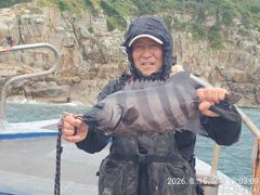 대물돌돔과 벵에돔 사진
