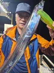 우와~,21일새벽 내만칼치 씨알급칼치 미친피딩 대박조황~월,화예약가능