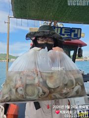 24일 문어 오후반으로 출항 했습니다 사진