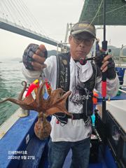 [진해] 오늘도 묵직하게 올라오는 굵직굵직 돌문어 찐한 손맛~! 계속해서… 사진