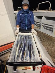 뉴새바다호 먼바다 갈치 3지 4지 초초 대박 전원 만쿨 오늘 …