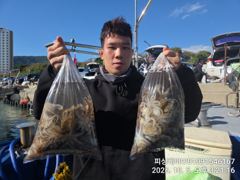 쭈구미 100수 이상! 낼 자리 여유!
