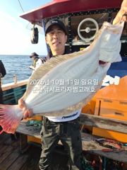 11일,"대광어"대박시즌~다양한 어종~오늘은 붉바리~참돔,개우럭등 풍성~~군산낚시프라자 범고래호