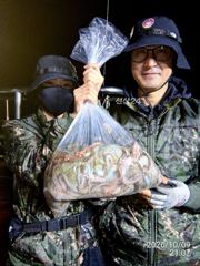 [진해] 문어사냥 키로급외 퍽퍽퍽!