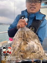 [사천] 쭈꾸미 대박 조황! 100수 이상 5명! 사진